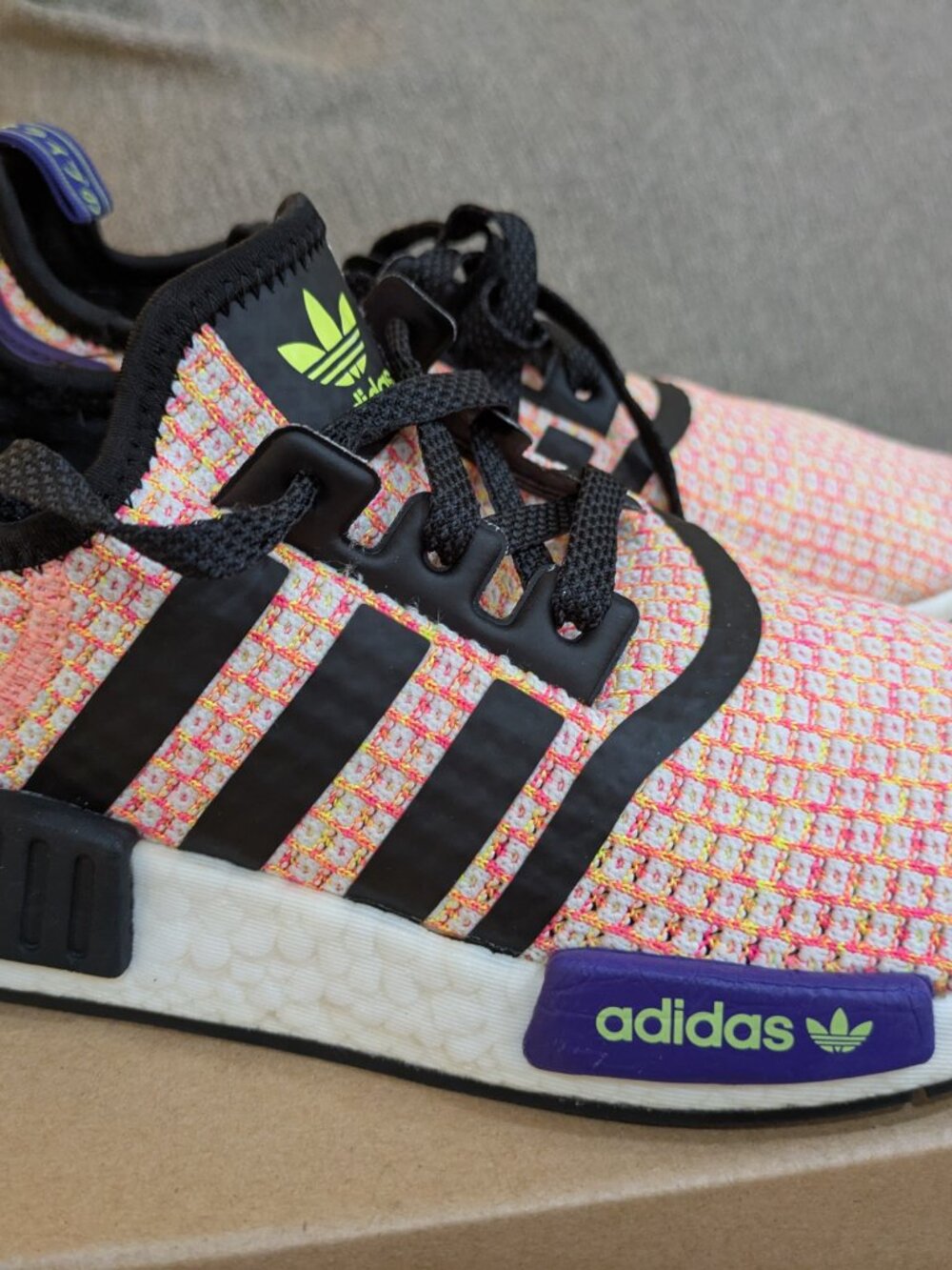 Adidas Womens NMD R1 Pink Fluorescent Stitch Running Shoes Size 7 Good Condition